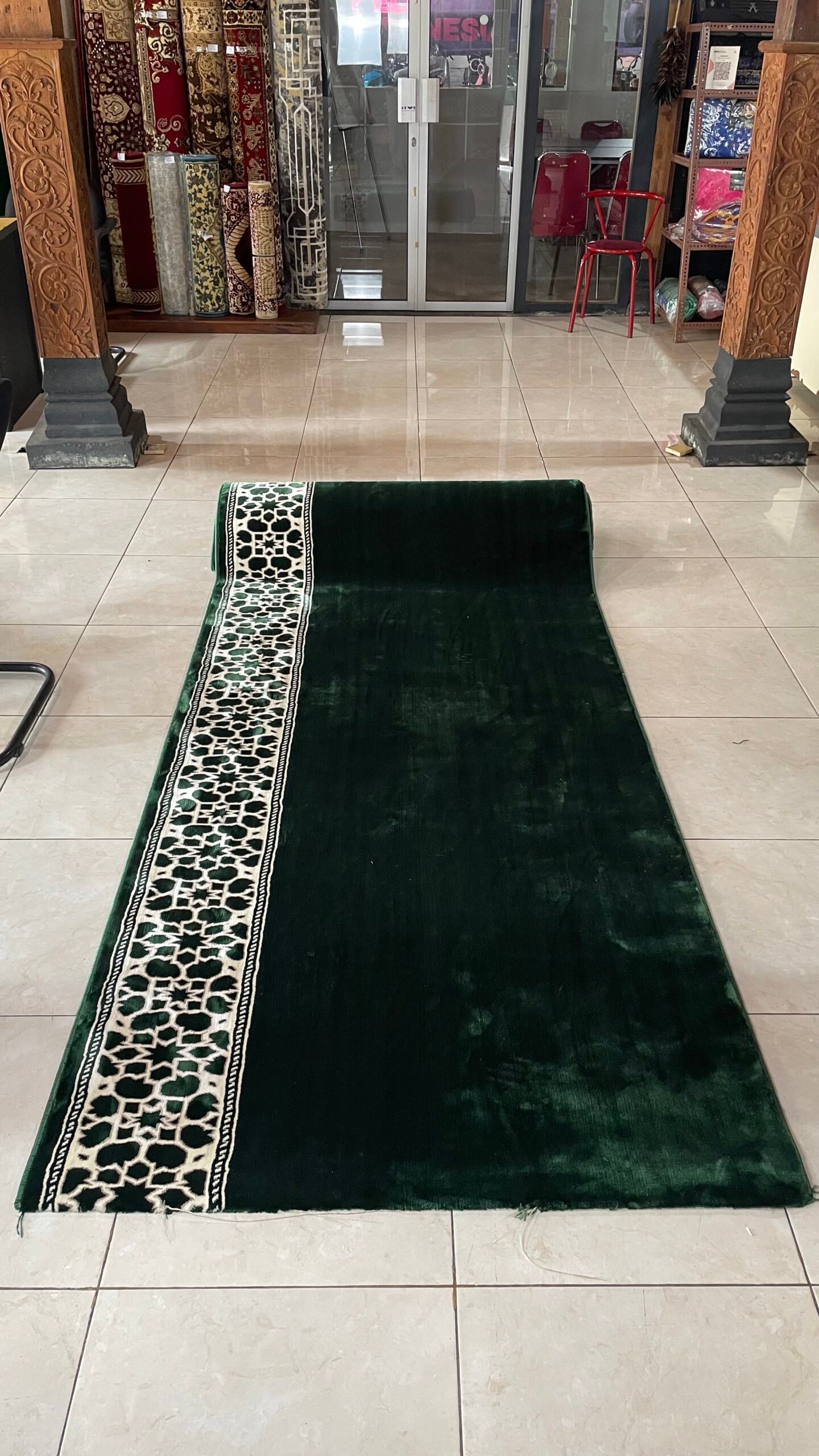 Analisis Harga Karpet Masjid Jogja 1 Roll